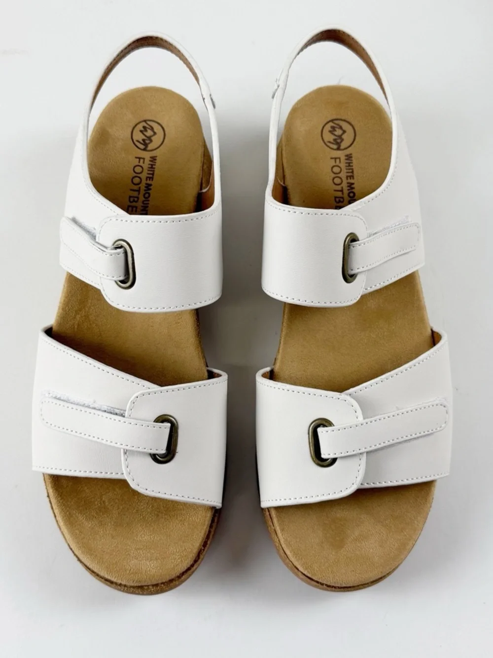 White Mountain Footbed Gelato Wedge Sandals Womens 10M White Leather NEW